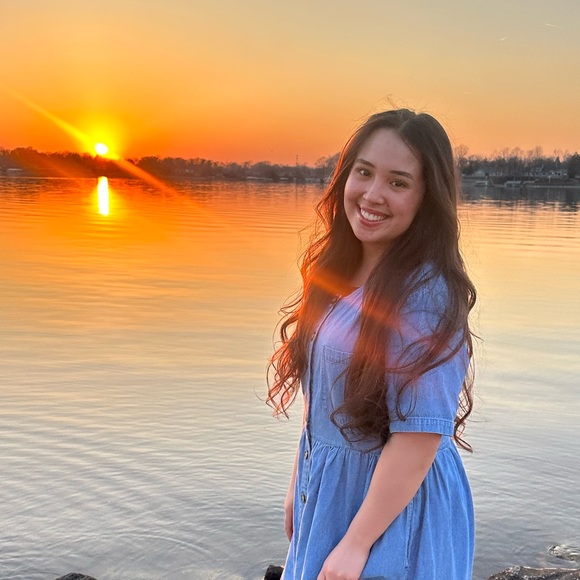 Meet your Posher, Ciaragems - Picture 1 of 1